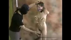 Oynat Yurtiçi yardım büyük bandaj-insan gücü ve meşgul büyük looney, ayrılmayı sözlü olarak ifade eder, tırıs kırbaçlamayı canlandırmak için önceki video kaydını taklit eder (önizlemeler)
