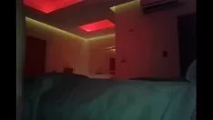تشغيل Slattern الملاعين في الفندق 69