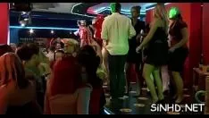 Oynat seksi ve dengesiz serseri ayrılıklar