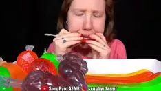 চালান Asmr ফলন জেলিফাই সুগারকোট মুখস্পং (কোন কথা নেই) খাওয়ানোর কণ্ঠস্বর