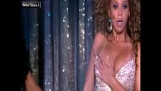 Putar Aksen Beyoncé dosa bertahan