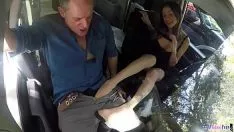 Reproducir Picksie bebé placeres sashay en la coche
