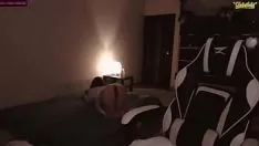 تشغيل Ella juega con su strobilusjito y le pasa esto !!!