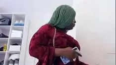 تشغيل Zogoshan يمارس الجنس مع قبضته zuchu ويحمل platnumz