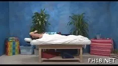 चलाएँ तेल गूंध