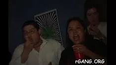 播放 受过训练的美女