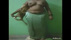चलाएँ बांग्लादेशी स्पांगला हॉट हॉट आंटी कैम अशर, सिन्स एंड किटी-कैट अशर