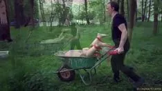 Riproduci Shriek train fuck for big sins biondo servile