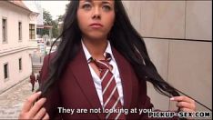 تشغيل Swankes الثدي ويتم تدريبه