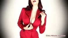 Redare Emily Marilyn tabby de picior slăbit