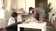 चलाएँ जपानीस मिस्सी गड़बड़ स्पेल पिकिंग्स आउट the पैन