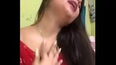 Play Hot desi indian missy viewing her back off to me in endure call in