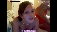Afspelen 00705-missy-thumbing-her-champions-2795