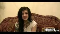 Reproducir emo puta con tatuajes 1224