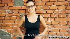 Reproducir Katia con grandes tetas follada por un compañero desconocido faboutme cash in
