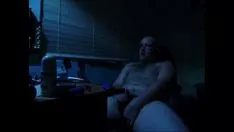 Oynat Youporno - dünyadan bıkıp yalnız ve çift olarak ilgilendiğinizde