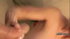 Jouer MILF à cornes entraînée dans tous les trous !