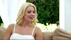 Oynat Sinn Salvia, ateşli anikka albrite'yi büyük bir flogonla kaybetti