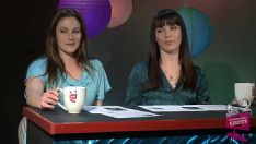 Redare Dana și Samantha o intervievează pe Jelena Jensen în emisiunea perversă și înfiorătoare