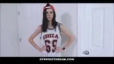 Reproducir Stepsisters4k - hermanastra delgada y deportiva le demuestra a su hermanastro que no es lesbiana pov - audrey Grace