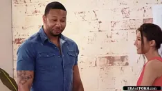 Play Petite masseuse fucked by black client