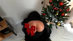 تشغيل ساعي تسليم الطرود ونائب الرئيس في الحمار لزوجته!
