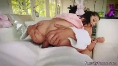Oynat Gençlik genç çift 1 numaralı saat ve kaba dışarı seks sarışın hd amca lanet