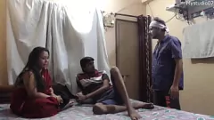 চালান সৎ-ভাই হতবাক আন্তজাতিক ত্রয়ীতে এশিয়ান স্ত্রীকে ভাগ করে!