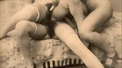 Reproducir Dark Lantern Entertainment's Two Siglo of Vintage Porn: A Hairy Hidden Treasure Showdown - 1850s vs 1970s