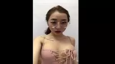 Oynat Vietnam'ın başkentine ünvanlı Missys hoang kau - 1000k ekip kur benim u99 sdt 0981 25 99 23 thomas'ı gaichanh.com'da daha fazla çevir